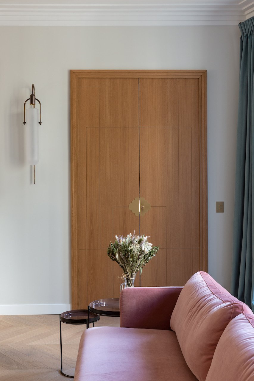 Bedroom oak doors — Paris 16th