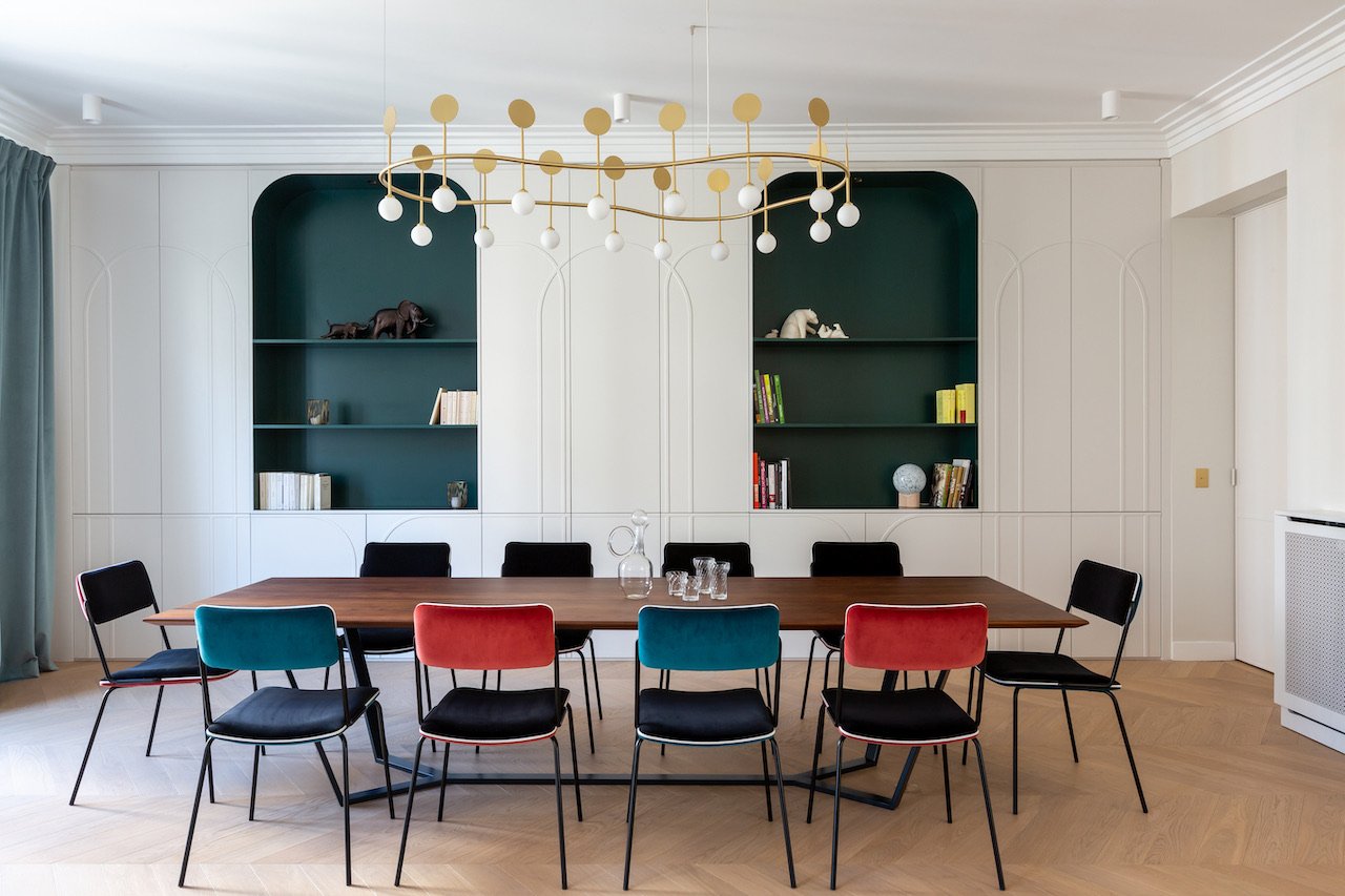 Glass partition corridor — Paris 16th