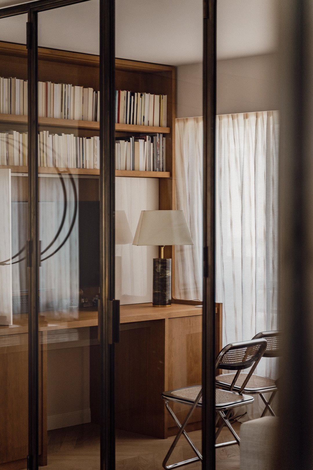 Office bookcase glass partition — Trocadero