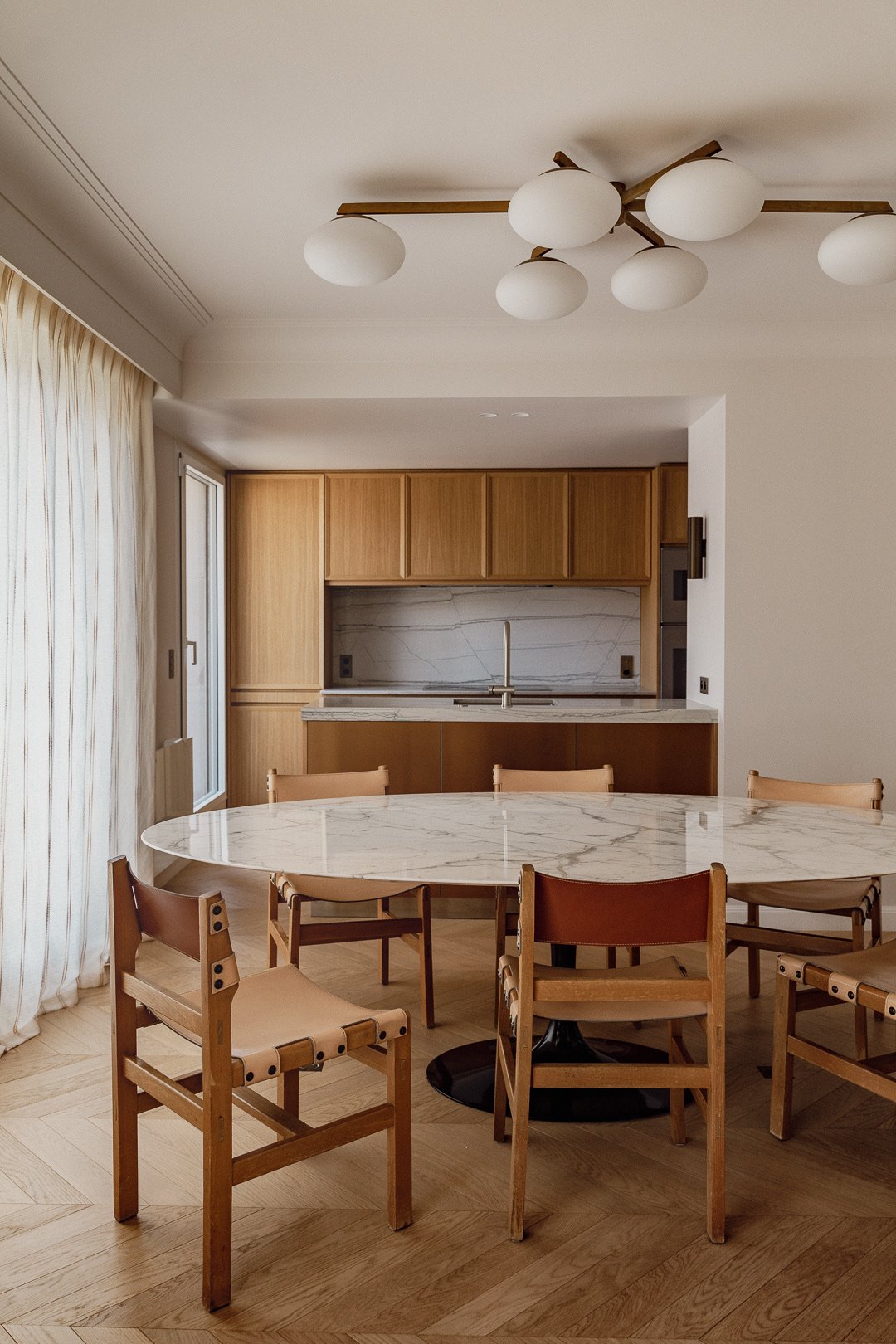 Corridor panelling — Trocadero