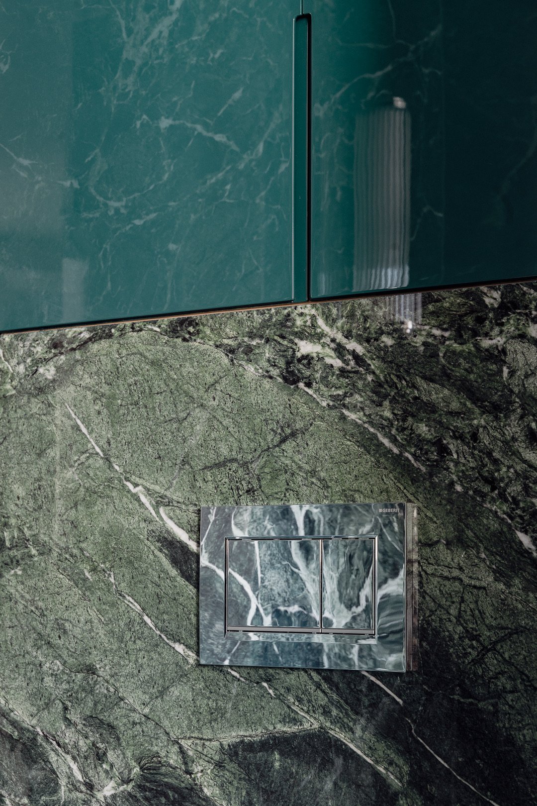 Mirror and marble detail — Trocadero