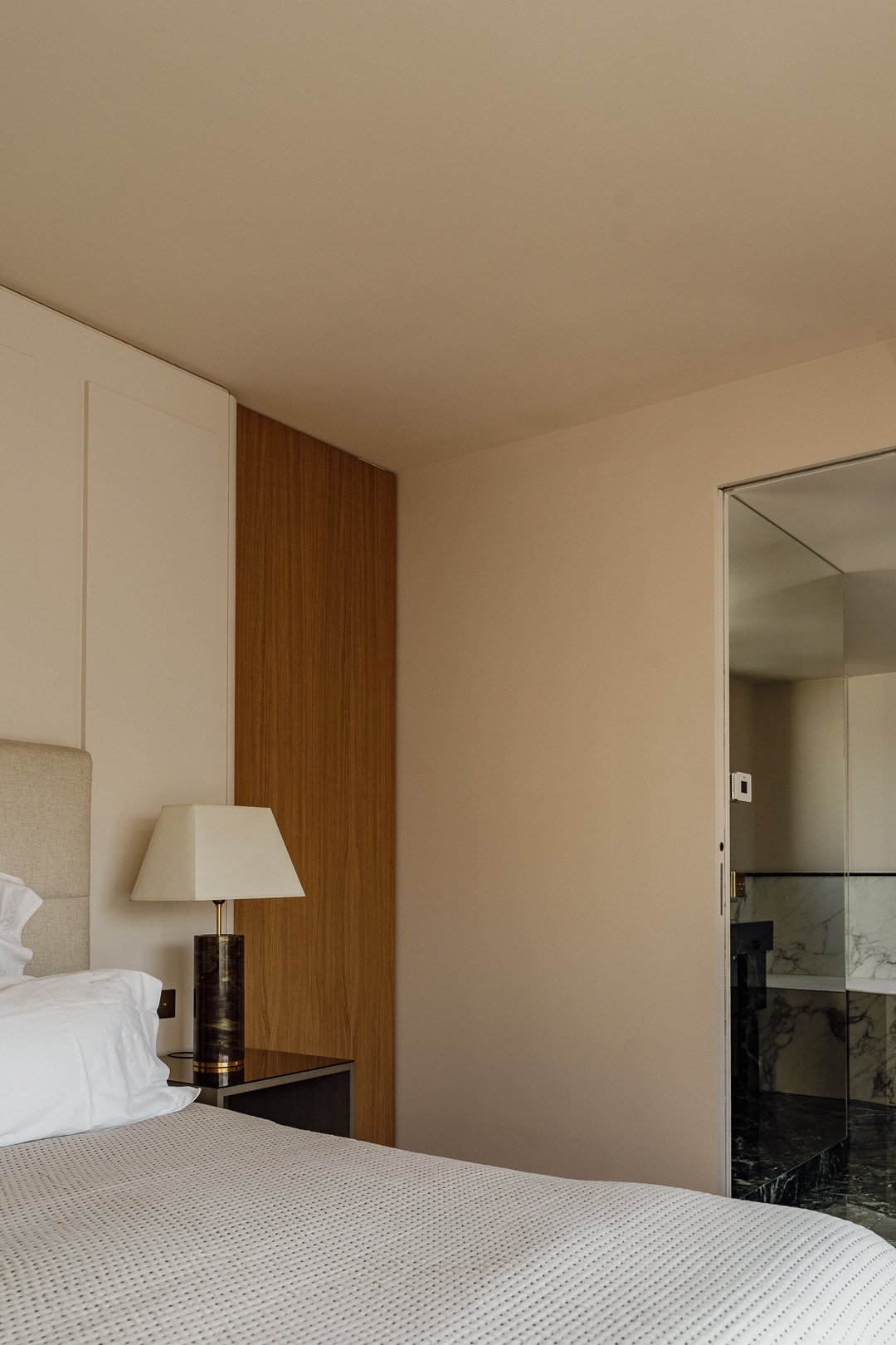 Marble basin detail — Trocadero