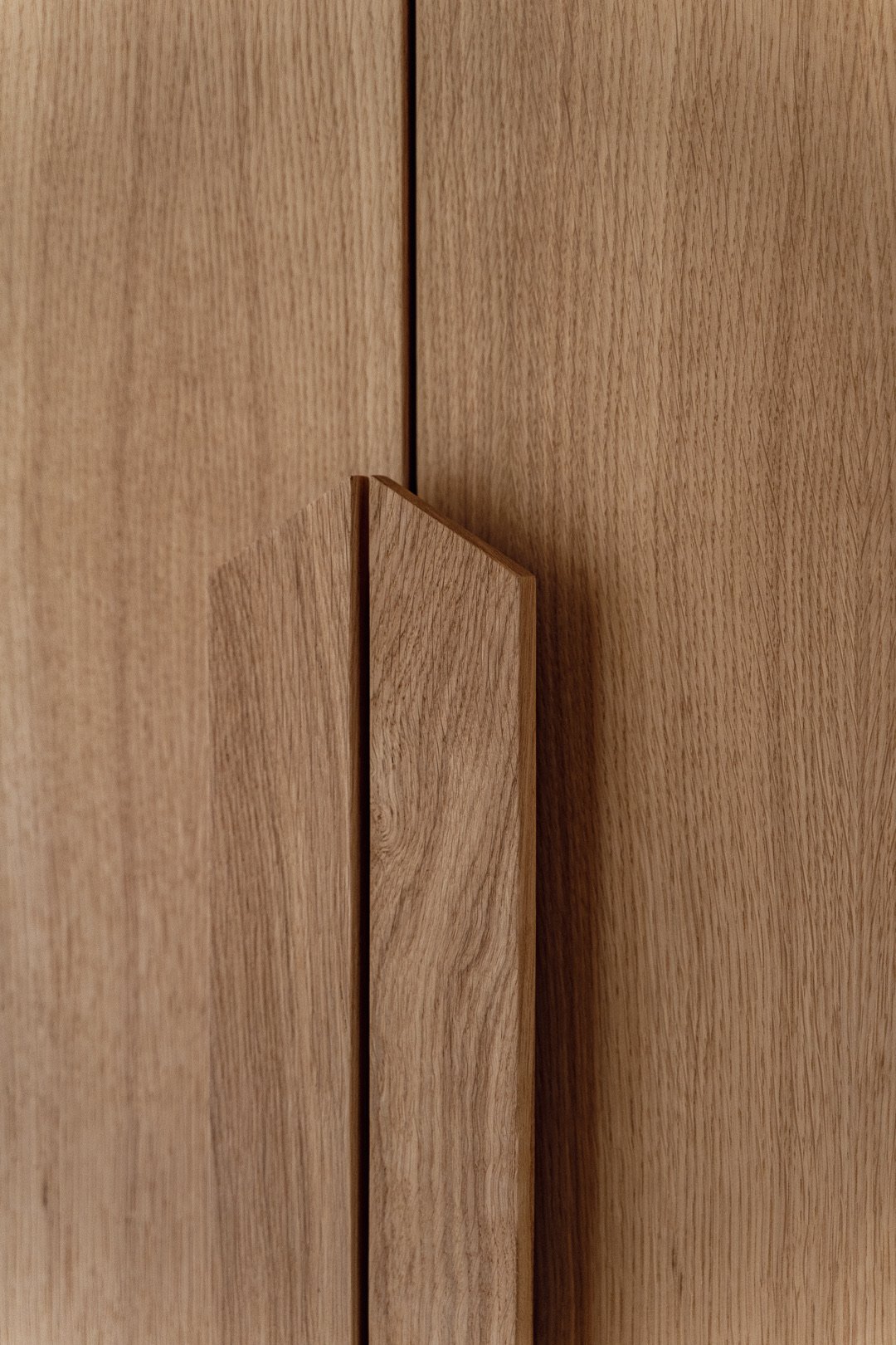 Oak wardrobes — Trocadero